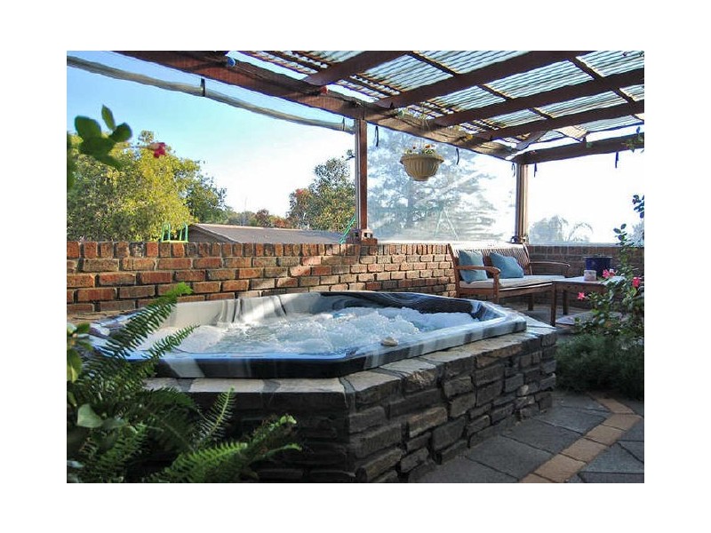 10 Leah Street, Aberfoyle Park SA 5159