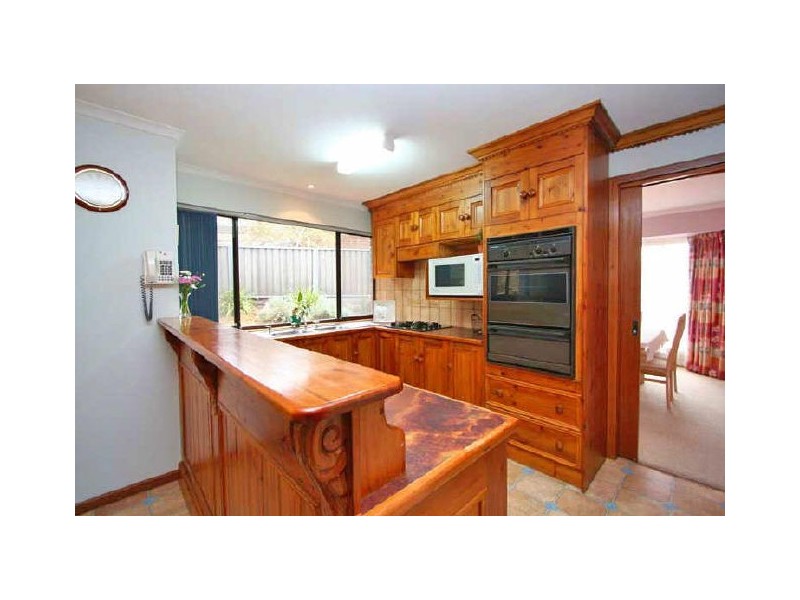 42 York Drive, Flagstaff Hill SA 5159