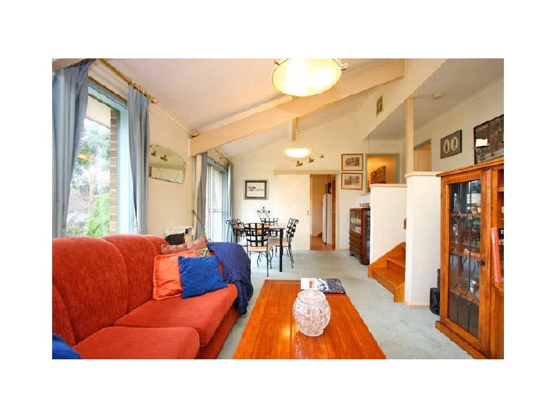 2 Norman Court, Coromandel Valley SA 5051