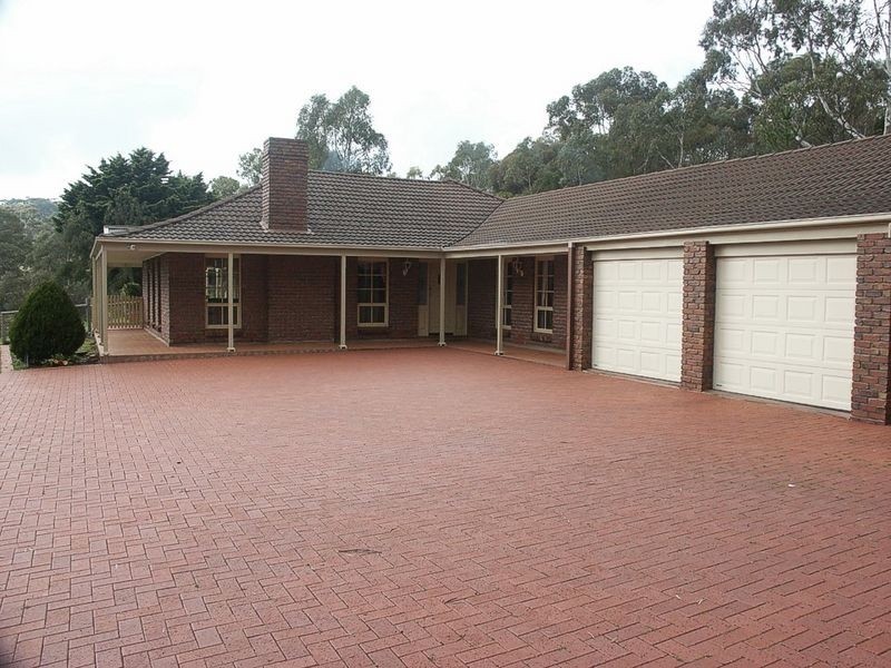 83 Oakridge Road, Chandlers Hill SA 5159