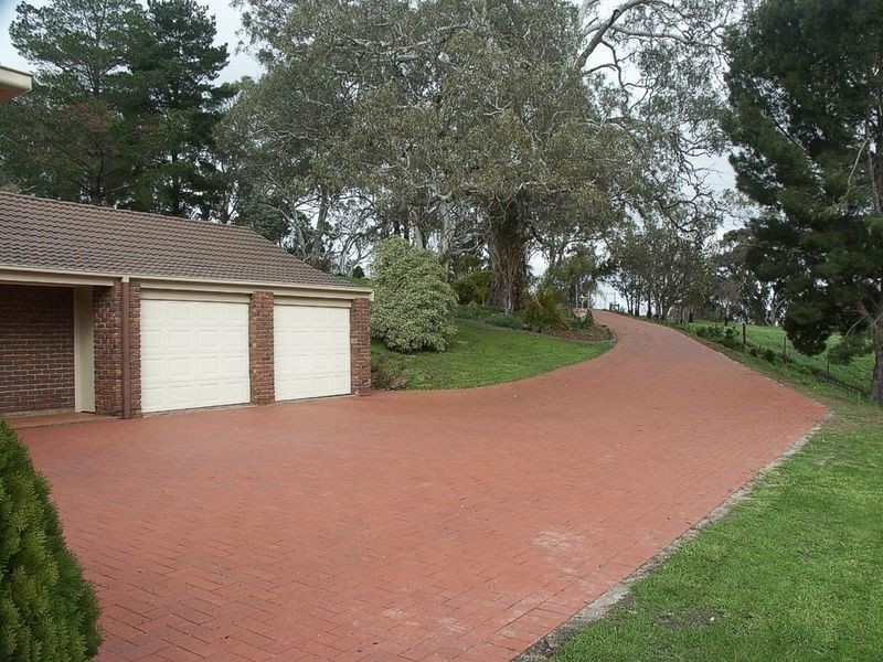83 Oakridge Road, Chandlers Hill SA 5159