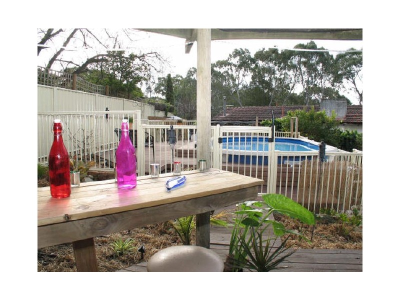 4 Jacaranda Drive, Coromandel Valley SA 5051