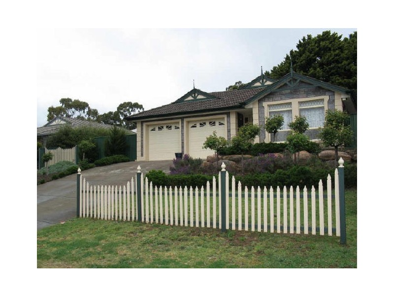 13 Corella Ave, Chandlers Hill SA 5159