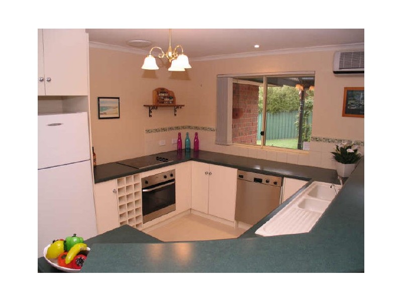 13 Corella Ave, Chandlers Hill SA 5159