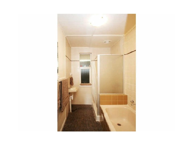 16 Louis Avenue, Hawthorndene SA 5051