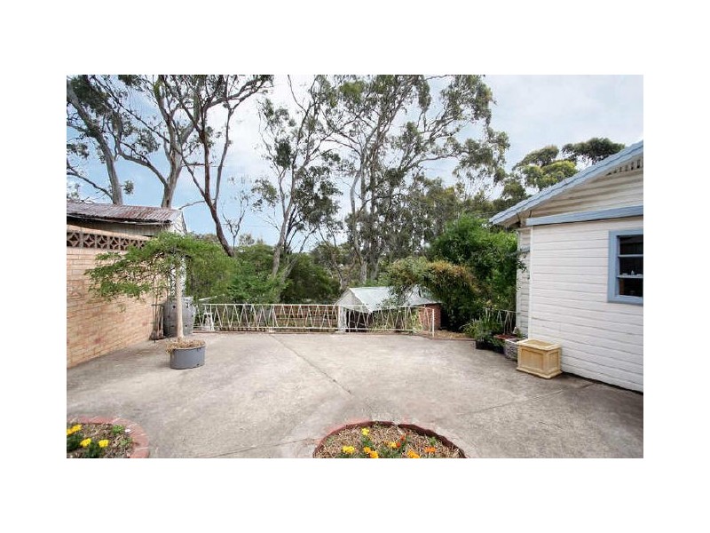 16 Louis Avenue, Hawthorndene SA 5051