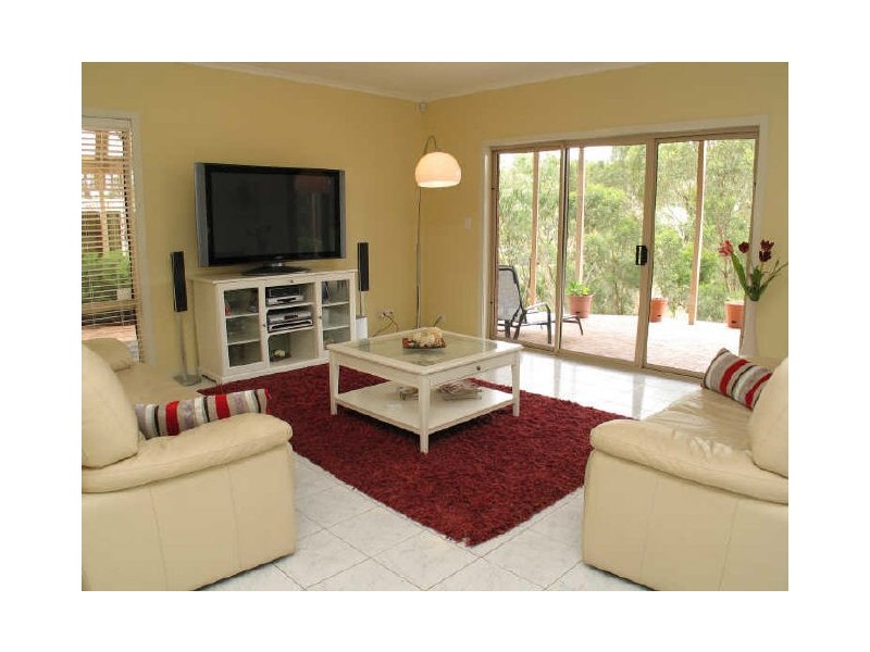 99 Glendale Avenue, Flagstaff Hill SA 5159