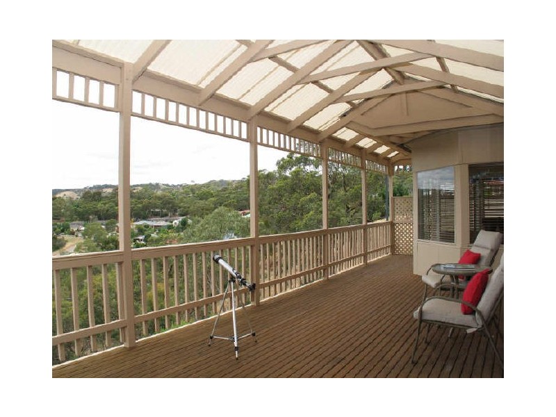 99 Glendale Avenue, Flagstaff Hill SA 5159