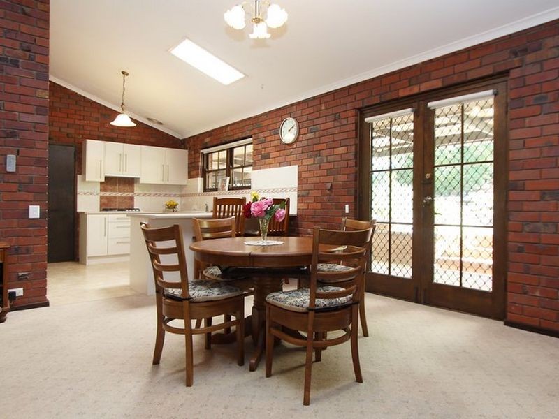 9 Hillridge Drive, Belair SA 5052