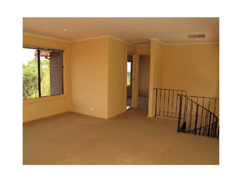 17 Deneland Drive, Hawthorndene SA 5051