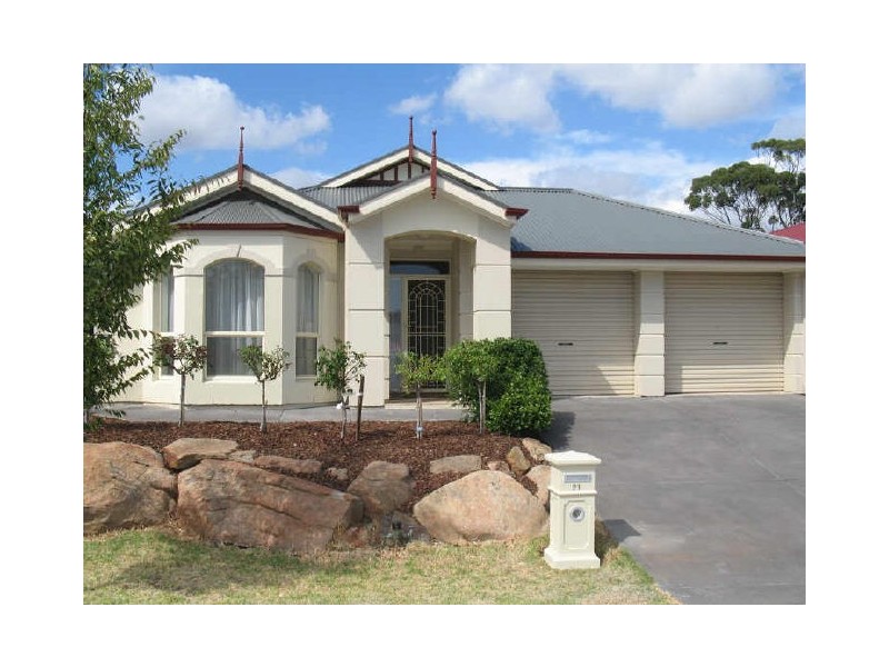 21 Pinnacle Cres, Flagstaff Hill SA 5159