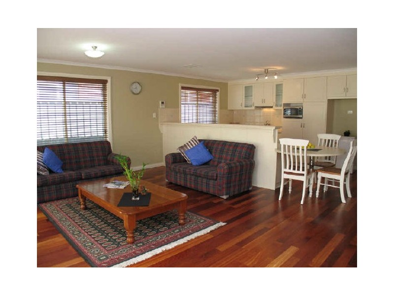 21 Pinnacle Cres, Flagstaff Hill SA 5159