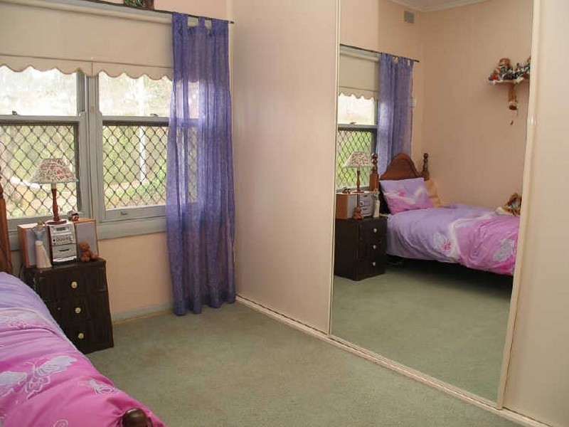 7 Lindsay Terrace, Belair SA 5052
