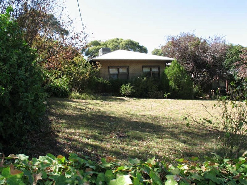 7 Lindsay Terrace, Belair SA 5052