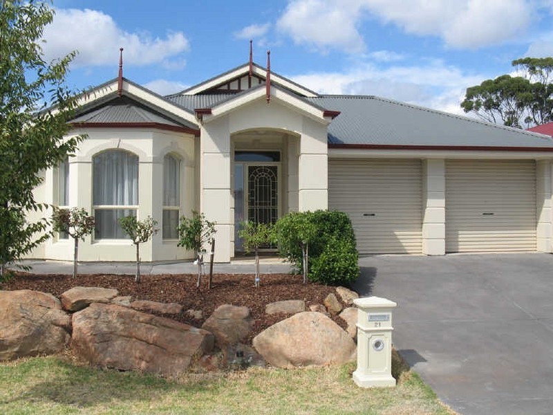 21 Pinnacle Cres, Flagstaff Hill SA 5159