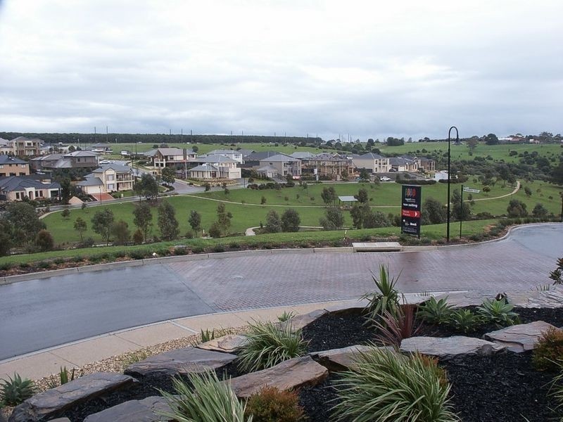 8 Ponderosa Walk, Flagstaff Hill SA 5159