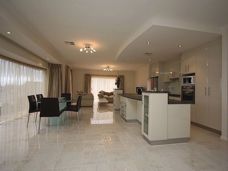 8 Ponderosa Walk, Flagstaff Hill SA 5159