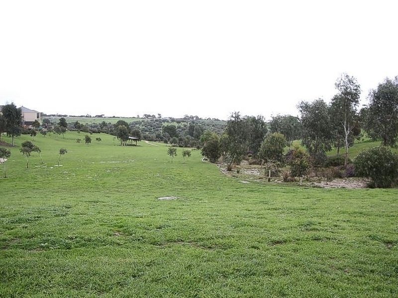 8 Ponderosa Walk, Flagstaff Hill SA 5159