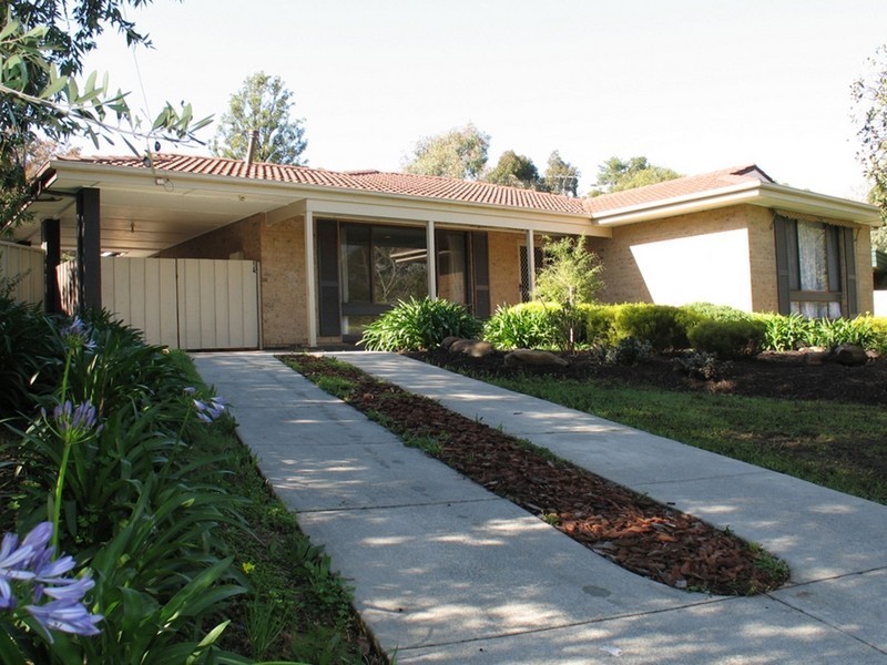 3 Greenwood Grove, Coromandel Valley SA 5051