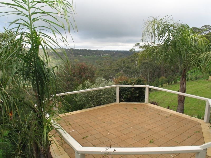 4 Ralph Avenue, Belair SA 5052