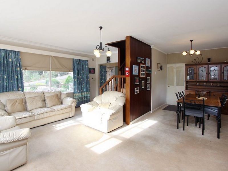 45 Glenwood Drive, Bellevue Heights SA 5050