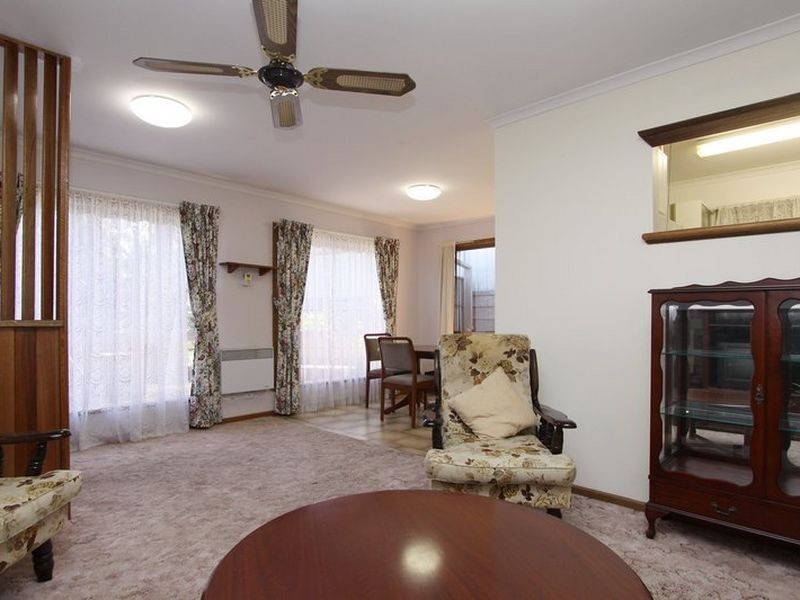 4 Spruce Avenue, Aberfoyle Park SA 5159