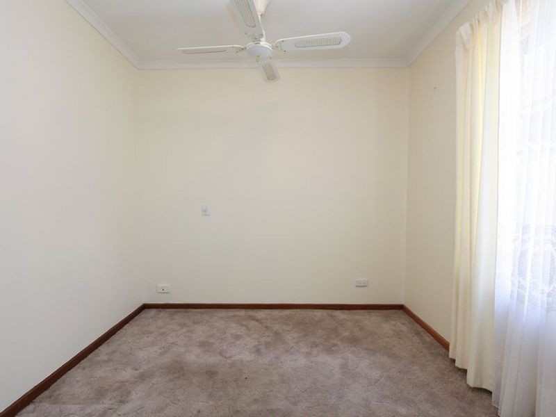 4 Spruce Avenue, Aberfoyle Park SA 5159