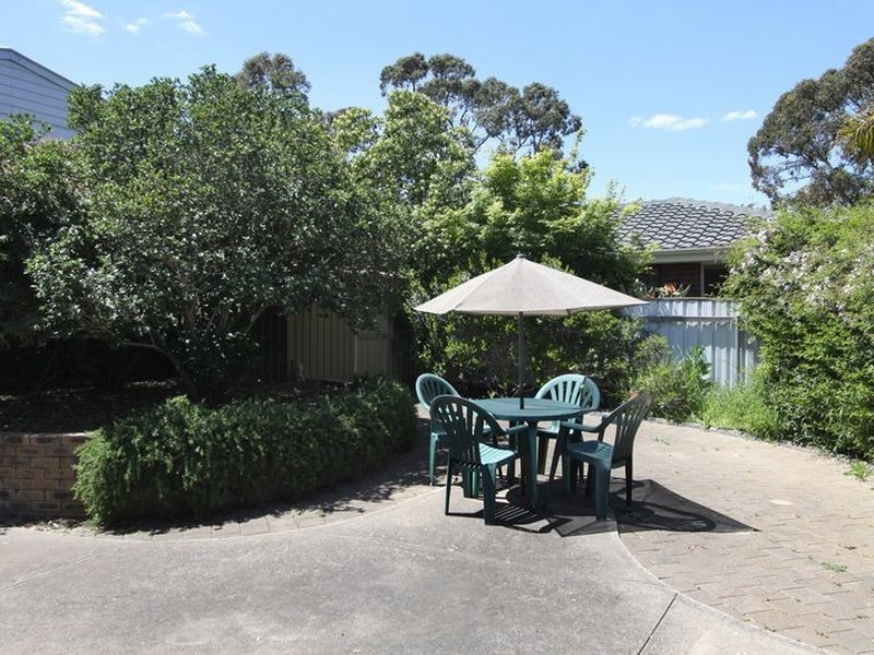 4 Spruce Avenue, Aberfoyle Park SA 5159