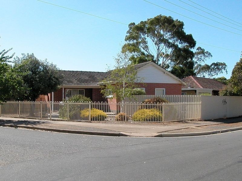 27 Lutana Crescent, Mitchell Park SA 5043