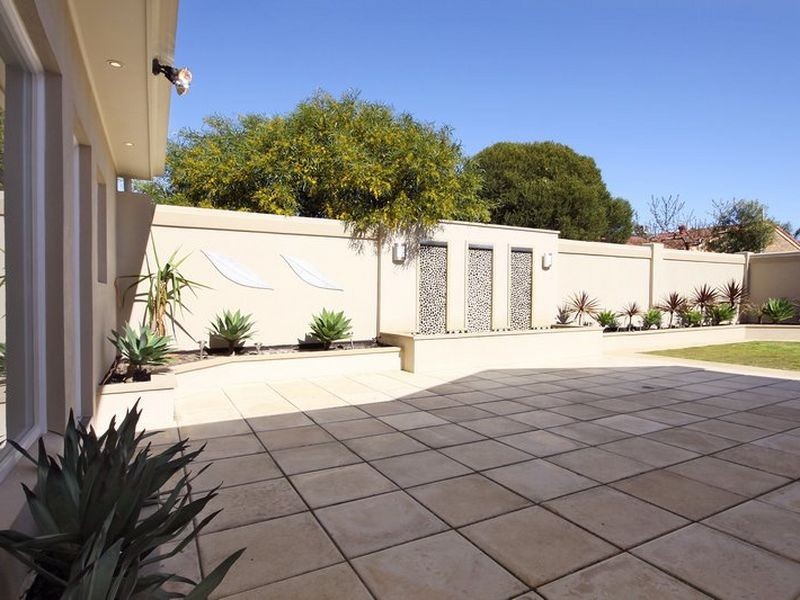 10 Allerdice Court, West Lakes SA 5021