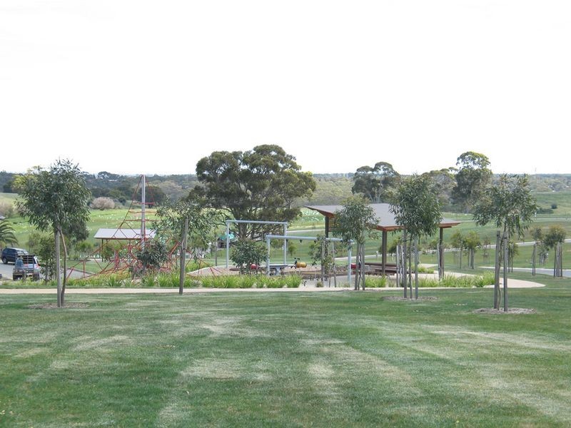 33 Bonython Way, Craigburn Farm SA 5051