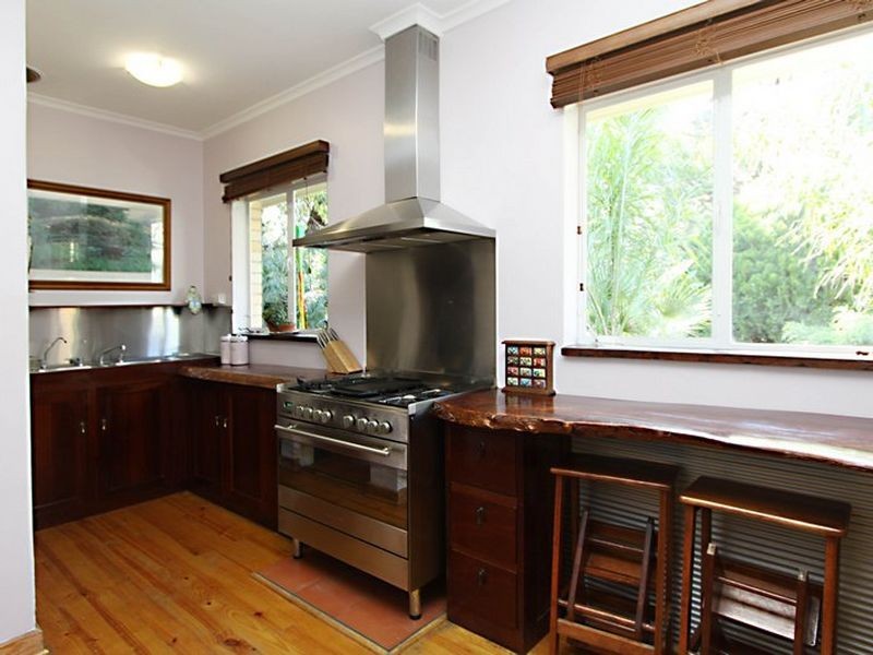 249A Shepherds Hill Road, Eden Hills SA 5050