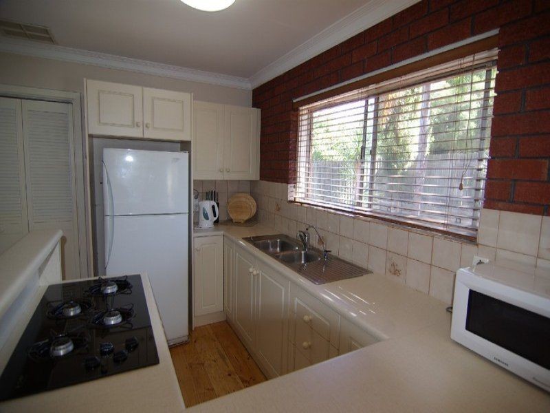 16 Durham Place, Flagstaff Hill SA 5159