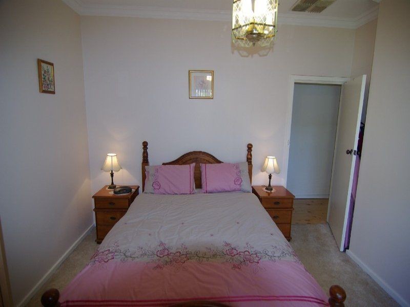 16 Durham Place, Flagstaff Hill SA 5159