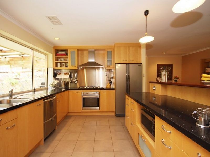 21 Crane Avenue, Coromandel Valley SA 5051