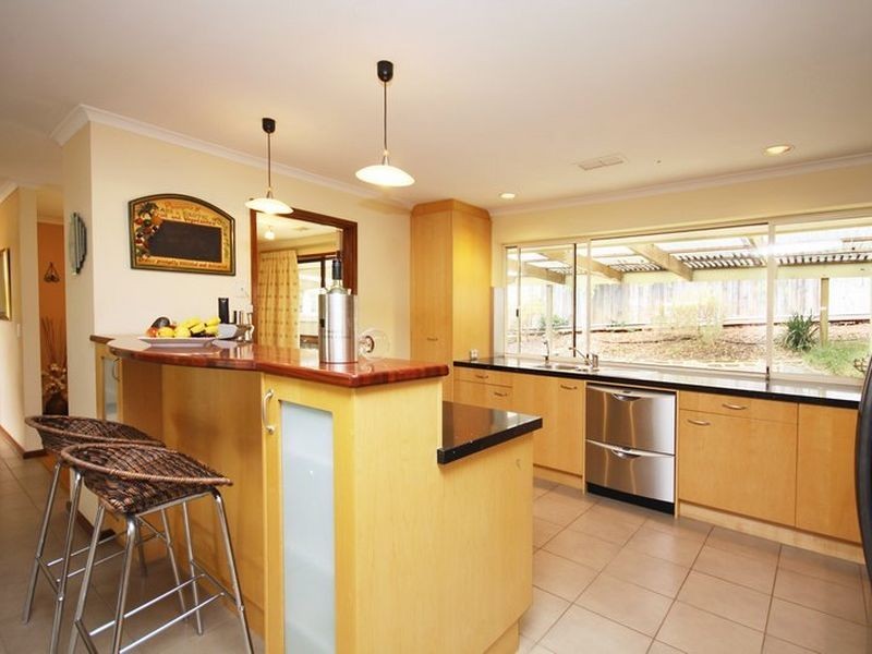 21 Crane Avenue, Coromandel Valley SA 5051