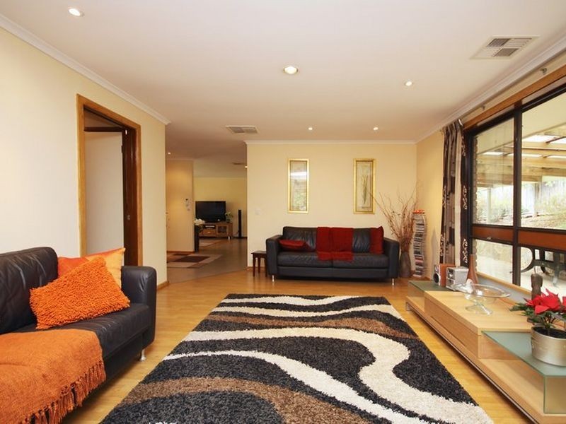 21 Crane Avenue, Coromandel Valley SA 5051