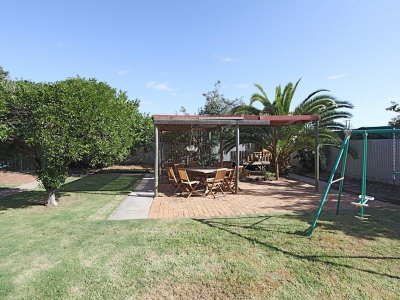 5 Birch Grove, Dernancourt SA 5075