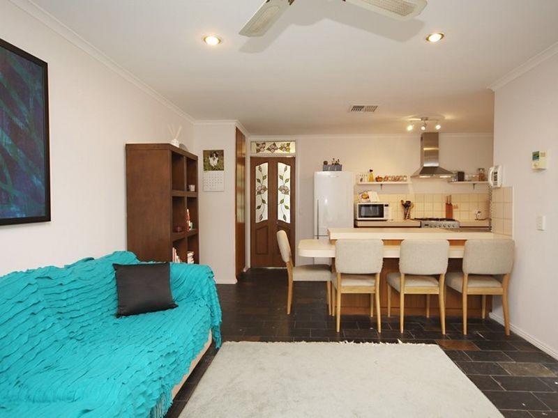 2 Sarepta Court, Flagstaff Hill SA 5159