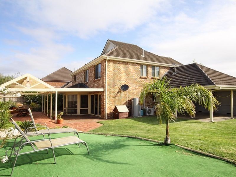 21 Ironbark Ave, Flagstaff Hill SA 5159