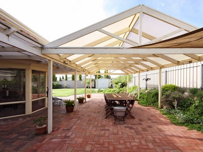 21 Ironbark Ave, Flagstaff Hill SA 5159