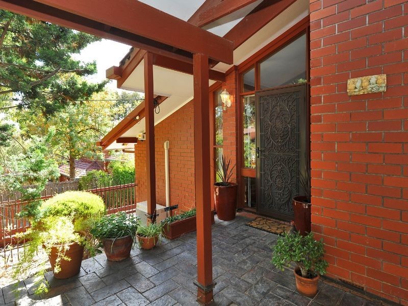 39 The Boulevard, Bellevue Heights SA 5050