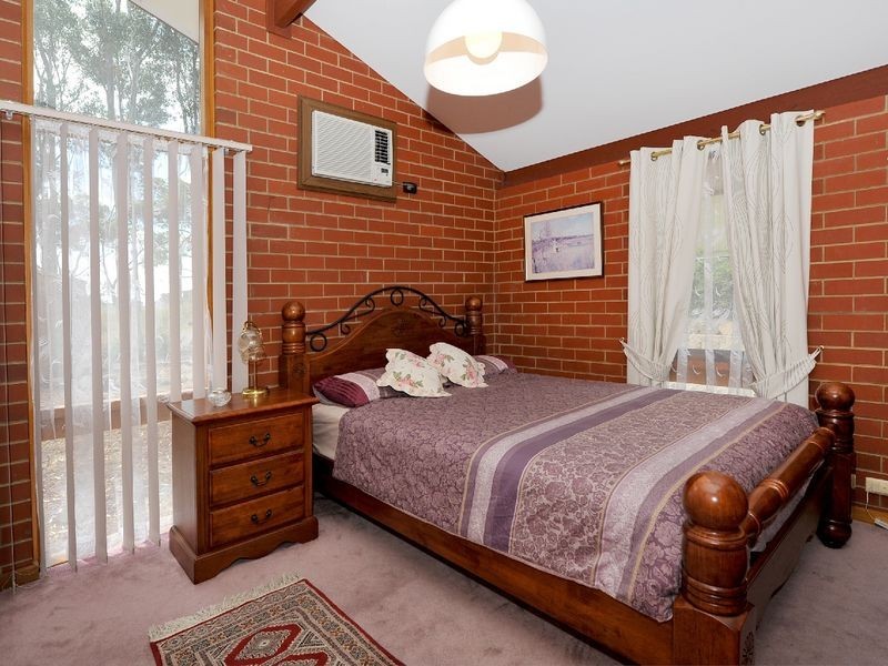 39 The Boulevard, Bellevue Heights SA 5050