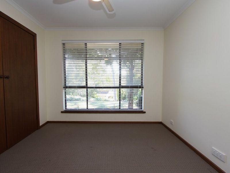 10 Goldsack Avenue, Coromandel Valley SA 5051