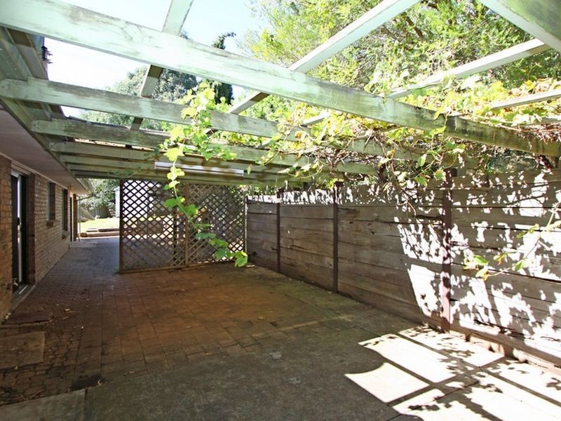10 Goldsack Avenue, Coromandel Valley SA 5051