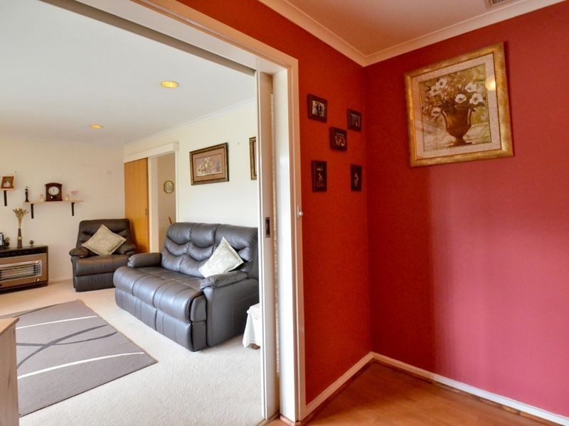 26 Jordan Avenue, Happy Valley SA 5159