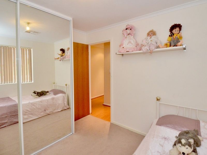 26 Jordan Avenue, Happy Valley SA 5159