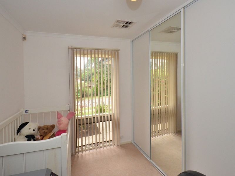 26 Jordan Avenue, Happy Valley SA 5159