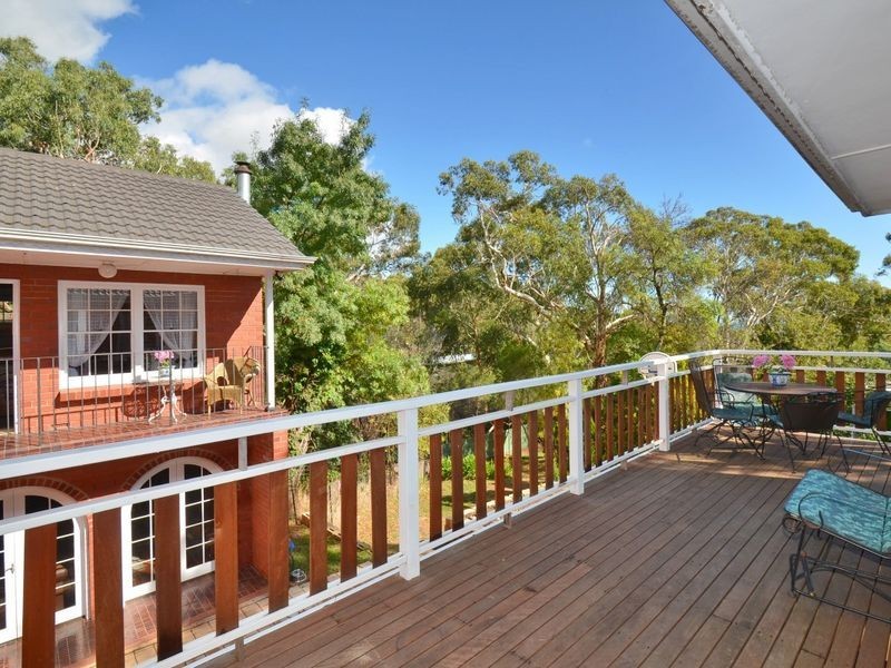 20 Pine Grove, Belair SA 5052