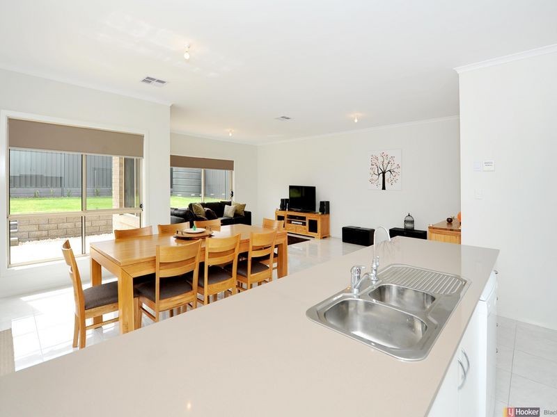 12 Woods View, Craigburn Farm SA 5051